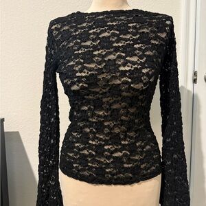 Bisou Bisou Lace Fitted Blouse w/ Flared Sleeves